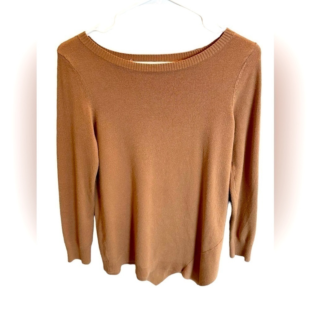Womens 89th & Madison Light Brown Camel Colored Soft Sweater Top Size XS Rayon